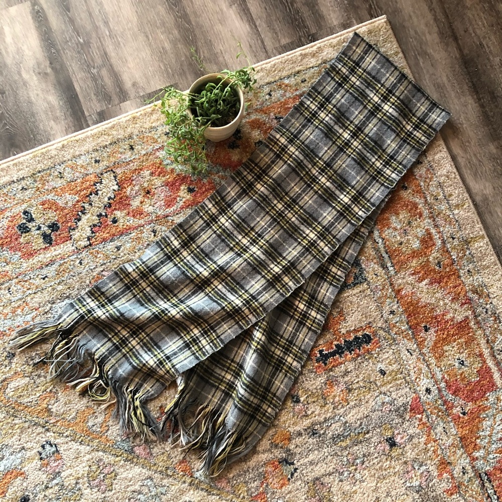 🧡Free with bundle | Plaid Scarf